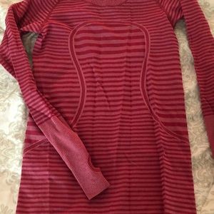 Lululemon Swiftly Tech Top